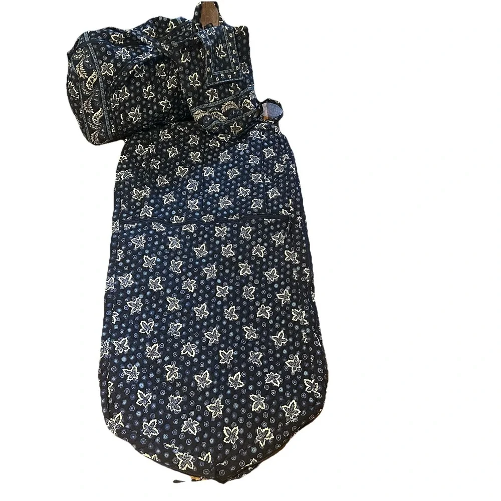 Vera Bradley Blue Coin Maple Leaf Pattern Garment. Duffle & Backpack Retired(3)